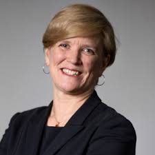 Jennifer Scullion's Instagram, Twitter & Facebook