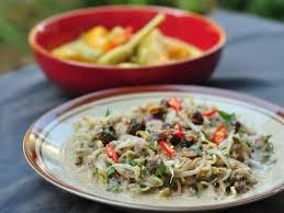 Walaupun simple, ia nampak menyelerakan dan membuka selera! Resepi Kerabu Taugeh Dan Kerang Ala Utara