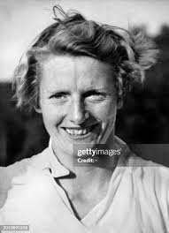 756 Blankers Stock Photos, High-Res Pictures, and Images