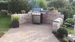 Es kann eine gute idee sein, sich die zeit zu nehmen, die besten pflanzlich finden, um ihre arbeit so einfach wie möglich zu gestalten. Mediterrane Grillecke Grillecke Gartendekoration Garten