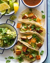 Fried Halloumi Tacos With Guacamole Rezepte Essen Rezepte Essen