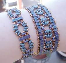 Around The Beading Table New Pattern For Sale And A Free Pattern Uploaded Jewelry Patterns Beaded Jewelry Patterns Bead Jewellery
