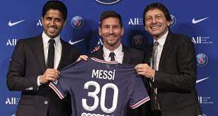 Lionel messi desembarcó en francia durante la mañana de este martes. T5xuy2c3nsbytm