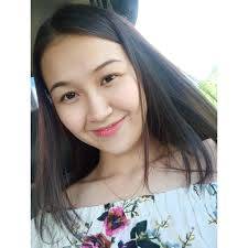 Gillian Henry Unduk Ngadau UPKO Online 2020 Gillian Henry atau nama  sebenarnya Gillian Gwyneth Henry berasal dr Lahad Datu sabah. Sumandak yg  bru berusia 21 tahun ini berbangsa dusun segama dan dusun