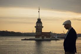 From turkish i̇stanbul, a corruption of byzantine greek εἰς τὴν πόλιν (eis tḕn pólin, to the city), which is how constantinople was referred to by the local greeks. Cmcqnic Yipzxm