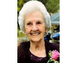 Sandy Scalf's Instagram, Twitter & Facebook