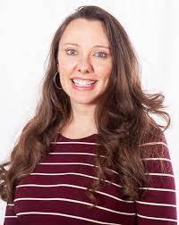 Deanna Lynn's Instagram, Twitter & Facebook