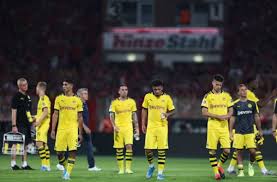Offizieller account von borussia dortmund @blackyellow @bvbshop @bvbontour www.bvb.de/impressum. The Season So Far Borussia Dortmund S Mixed Start To The New Season Raises Old Questions