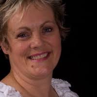 500+ "Shilling" profiles