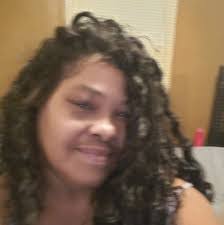 Arnetha Lofton's Instagram, Twitter & Facebook