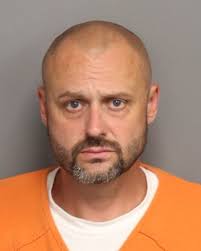 Laurens man faces charges after fatal gas station stabbing