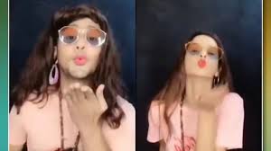 Young Women Fight Back Against Tiktok S Growing Predator Problem Cbs News