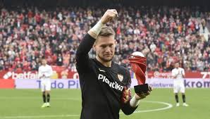 Vaclik joined sevilla from basel in 2018 and quickly established himself as first choice, making 66 la liga starts during his first two seasons. Vaclik This Trophy Is Not For Me But For The Whole Team Sevilla Fc