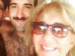 Explore tweets of georgina barbarossa @geobarbarossa on twitter. Un Hijo De Georgina Barbarossa Sufrio Un Terrible Accidente Diarioshow El Portal De Espectaculo