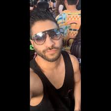 Anyone know a trusted source where i can find the best replica c7 z06  wheels from ? Both rears are cracked. (Common issue). My guess would  probably find some Forged versions. Any