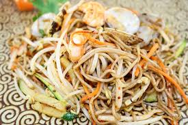 Spaghetti con misto mare fresco ricchi e saporiti. Spaghetti Soba Con Misto Mare Hisyou Rubano