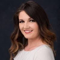 Amy Cremeans's Instagram, Twitter & Facebook