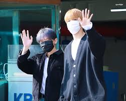 Soobin salary income and net worth data provided by people ai provides an estimation for any internet celebrity's real salary income and net worth like soobin based on real numbers. Seventeen Woozi S Height Difference With Txt S Soobin Has Jaws Dropping Koreaboo