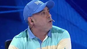 El duro relato de "Pitu" Salvatierra: "Vivir y dormir en la calle es la  selva"