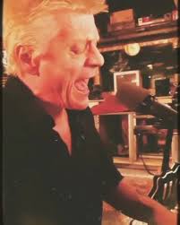 Diesen Sonntag am 3.Okt. zum Tag der deutschen Einheit SCHWERTMANN LIVE  MUSIK "Piano & More" 15.00 Uhr anschließend Schlager-Party mit DJ Kiki,  Landhaus Schupke, Alt-Wittenau 66, 13437 Berlin ...