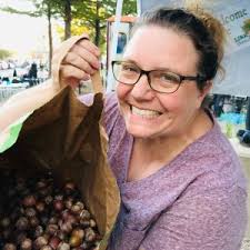 GROW YOUR FARM BUSINESS: Launch your cottage food or value-added enterprise 