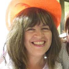 Glenda Curran's Instagram, Twitter & Facebook