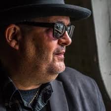 Stream Darren Greer music