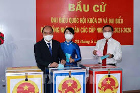 Giang huy ông dương trung quốc nhìn nhận, kinh nghiệm điều hành chính phủ là thuận lợi với chủ tịch nước nguyễn xuân phúc khi thực hiện nhiệm vụ thay mặt nước chxhcn việt nam về đối nội và. Chá»§ Tá»‹ch NÆ°á»›c Nguyá»…n Xuan Phuc Ä'iá»‡n Ä'am Vá»›i Tá»•ng Bi ThÆ° Chá»§ Tá»‹ch Trung Quá»'c Táº­p Cáº­n Binh