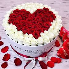 Elegance Is When The Inside Is As Beautiful As The Outsidetag Your Bae With Spreadlove Theroyalrosesgermany Rosebox Rosen Box Beste Blumen Blumen Geschenk