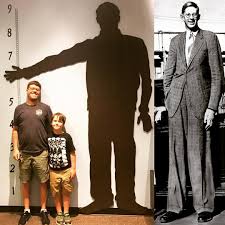 Both she and her unborn baby died eight days later but the memory of her still lives on today. Karen Kilgariff On Twitter Robert Wadlow Was The Tallest Man In The World