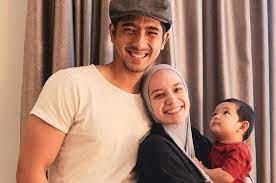Seperti diketahui, kini putri anne aktif menerima endorsement di akun instagram pribadinya @putriannesaloka yang sudah memiliki lebih. Netizen Langsung Tanya Soal Poligami Ke Putri Anne Begini Jawaban Tegas Istri Arya Saloka Semua Halaman Nova