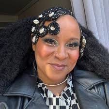 Dani Petersen (@daniforreal)