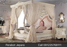 Tempat tidur kelambu yang elegan. Model Tempat Tidur Mewah Kanopi Furniture Kamar Tidur
