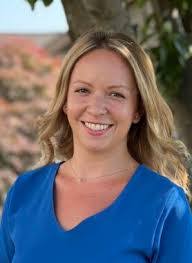 Amy Defalco's Instagram, Twitter & Facebook