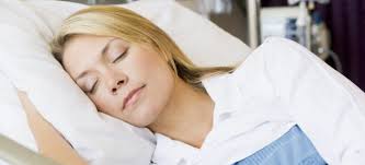 Das pfeiffer'sche drüsenfieber (benannt nach dem deutschen kinderarzt emil pfeiffer), auch mononucleosis infectiosa oder einfach mononukleose. Pfeiffersches Drusenfieber