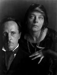 Photographer unknown Irving Penn photographing two children, 1948 Cuzco,  Peru 📷 Irving Penn (June 16, 1917