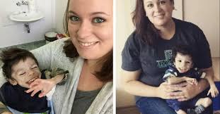 Anak yatim 6 taun anu gering diadopsi ku pasangan anu bakal ngarobih  kahirupanna