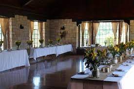 Pin By Julie Wood On Wedding Table Settings Table Set Up Lodge