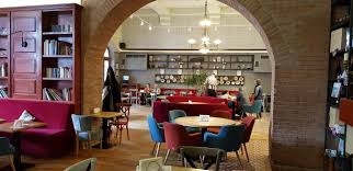 „la mama este unul dintre restaurantele de referinta de pe piata bucuresteana. Restocracy