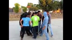 Al azar se elige a uno de los participantes para que se quede. Stop Declaro La Guerra En Contra De Mi Peor Enemigo Que Es Juego Youtube