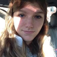 Sylvia Leary (@Sylvia_L3)