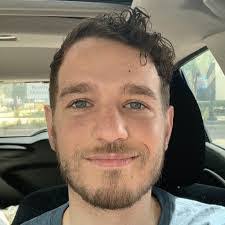 Lisa Piar's Instagram, Twitter & Facebook