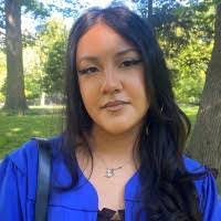 Jessenia Espinal's Instagram, Twitter & Facebook