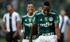 Sociedade esportiva palmeiras is a brazilian professional football club based in the city of são paulo, in the district of perdizes. La Liga Fc Barcelona Sign Colombia Defender Yerry Mina From Palmeiras Soccer News India Tv