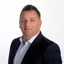 Mark Averill (@averill_mark)