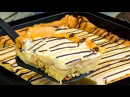 1226 Delikatny Kremowy Topniejacy W Ustach Ekler Pyszne Smaczny Tv Youtube Dessert Recipes Desserts Eclairs