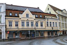 Alle informationen wurden zum letzten mal am 07. Eutin Karrierezentrum Der Bundeswehr Zieht In Das Geschaftshaus Massur