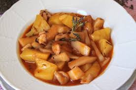 * presa ibérica con ajos confitados y aceite de romero. 11 Comidas Tipicas De Huelva Que Tienes Que Probar Tuscasasrurales Com