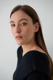 Sharon Kingston's Instagram, Twitter & Facebook