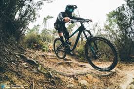 Maybe you would like to learn more about one of these? Giant Reign Advanced 0 Test Enduro Mountainbike Magazine